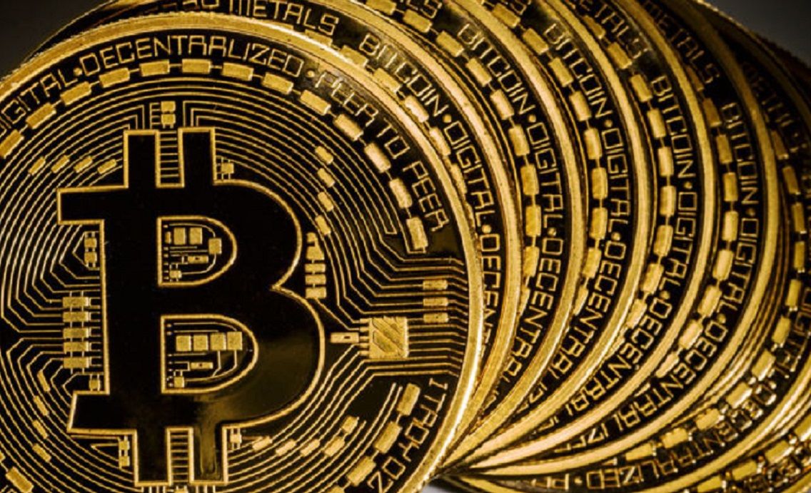 Fondos, criptomonedas... Claves para invertir en tiempos de coronavirus según Inversión.es