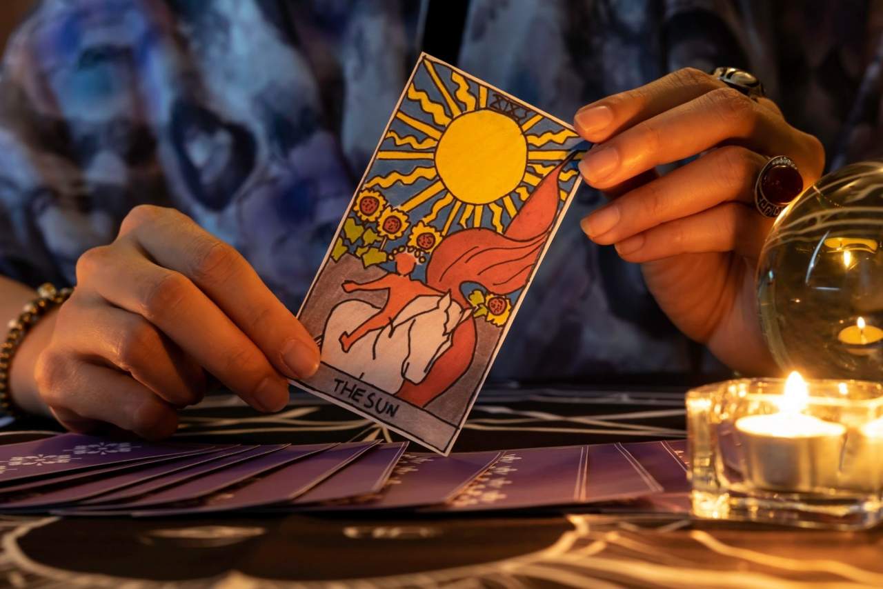 Así funciona el tarot 5 minutos gratis por Tarot de Luz María
