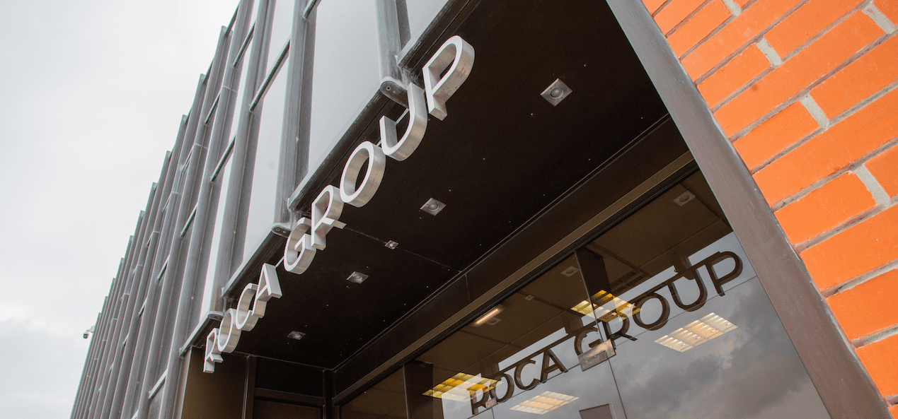 Roca Group se alía con Schneider Electric para acelerar su descarbonización