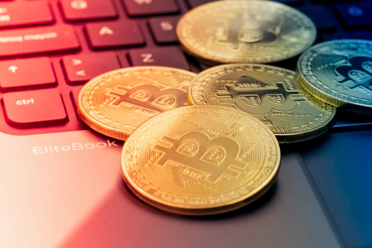 Cada vez hay más personas interesadas en criptomonedas, tras la pandemia, que contratan empresas gestoras de criptomonedas