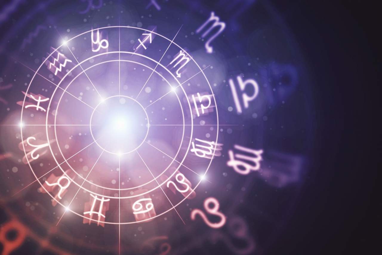 "La astrología permite conocernos mejor": Nazaret Hermida, autora de las cartas astrales actuales con mayor repercusión