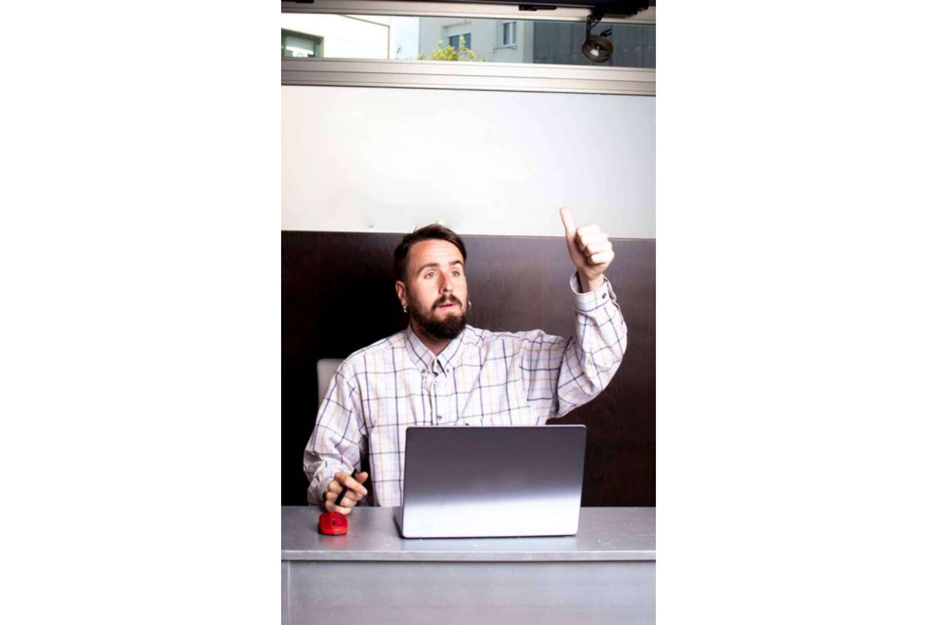 Más que gurú del trading, un profesor entregado