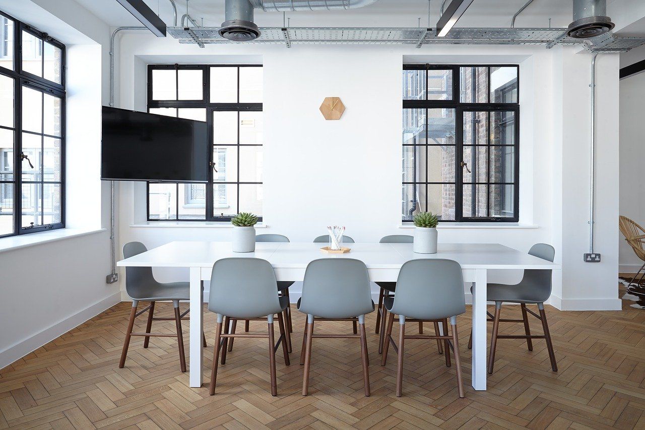 El impacto del coronavirus ha tenido efecto también en el alquiler de oficinas, advierte Núcleo