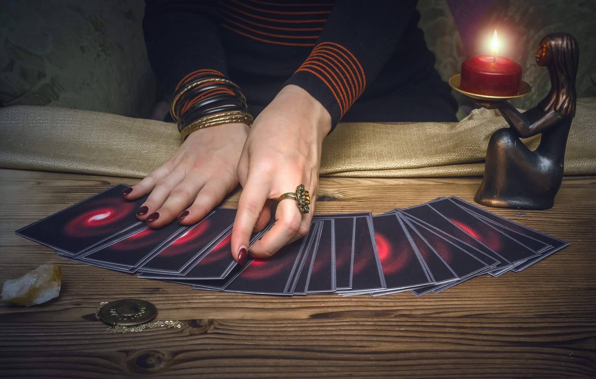 En TarotAmor-TarotFiable, son especialistas en tarot fiable del amor