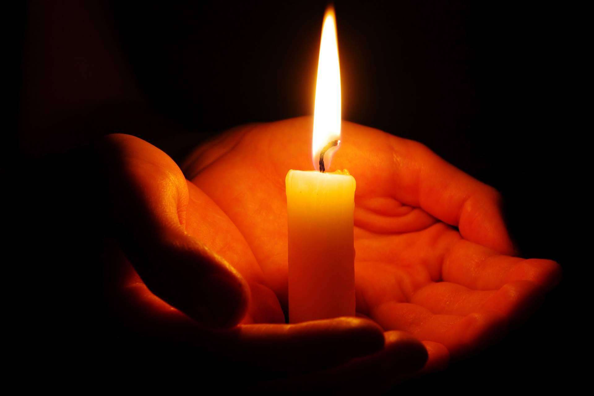 Atraer la buena suerte con la vela Abrecaminos de Candle Art