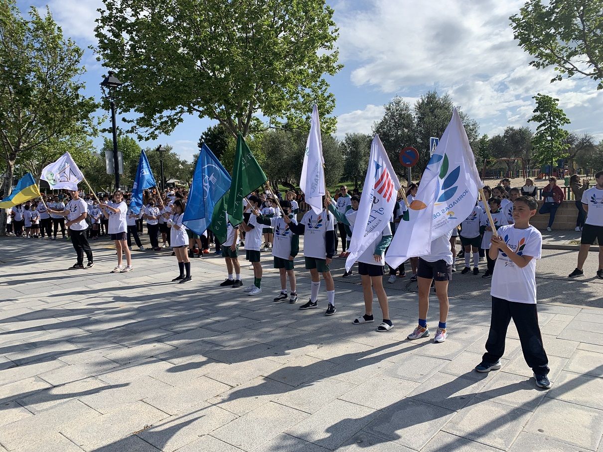 Los colegios del grupo Educación y Sistemas organizan su propia olimpiada para ayudar a Ucrania