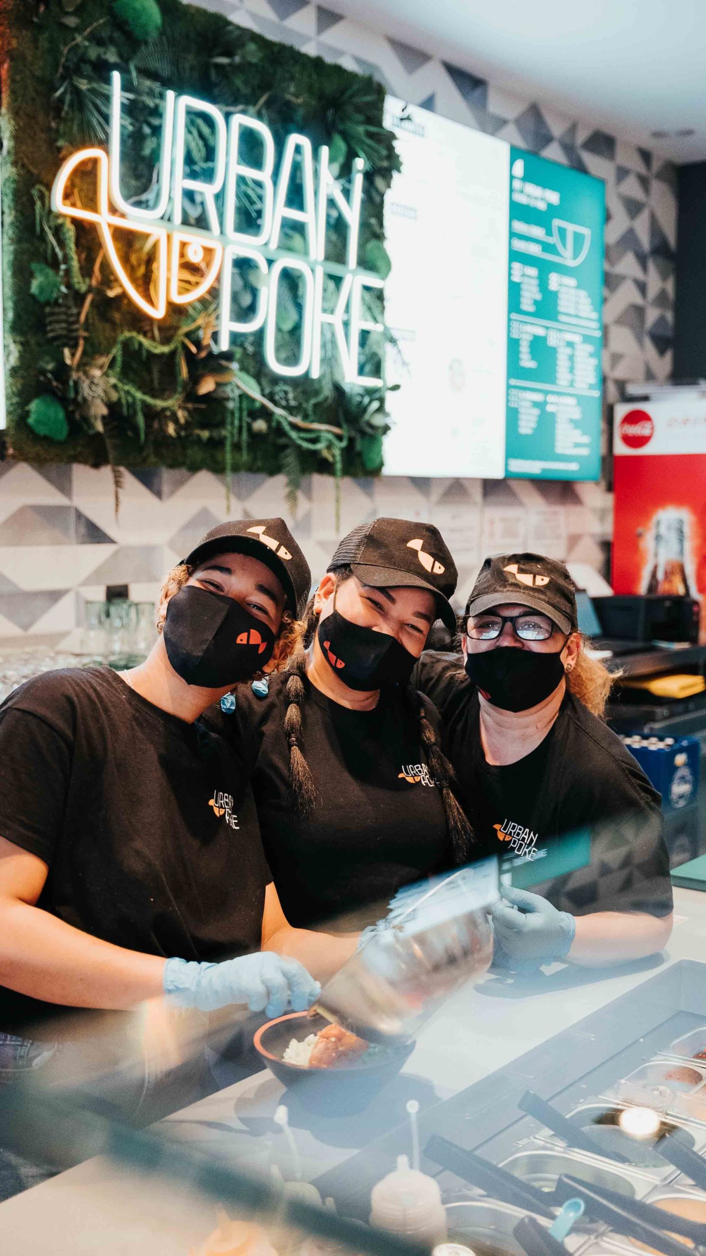 Urban Poke afianza su liderazgo en el sector de comida saludable con otra apertura más en la capital