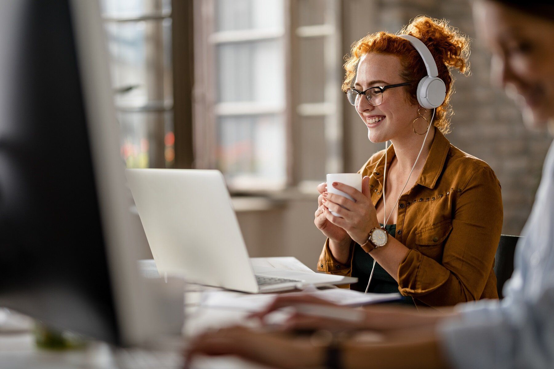 Glovo y KeepCoding lanzan un plan de formación IT para 200 mujeres sin experiencia previa en el sector