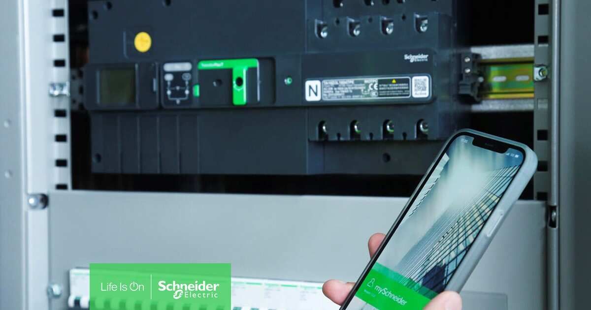 Schneider Electric presenta TransferPacT, la nueva generación de conmutadores automáticos de redes