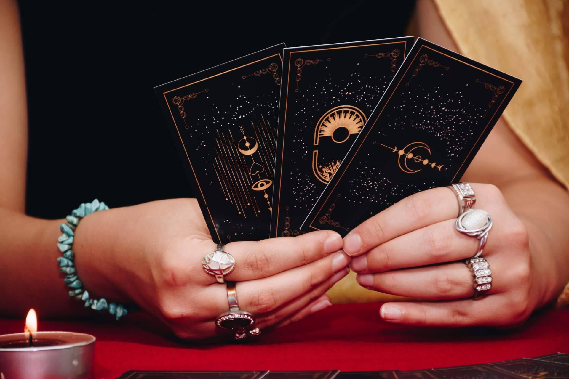 Curso de tarot de la mano de La Casa del Tarot y Videncia