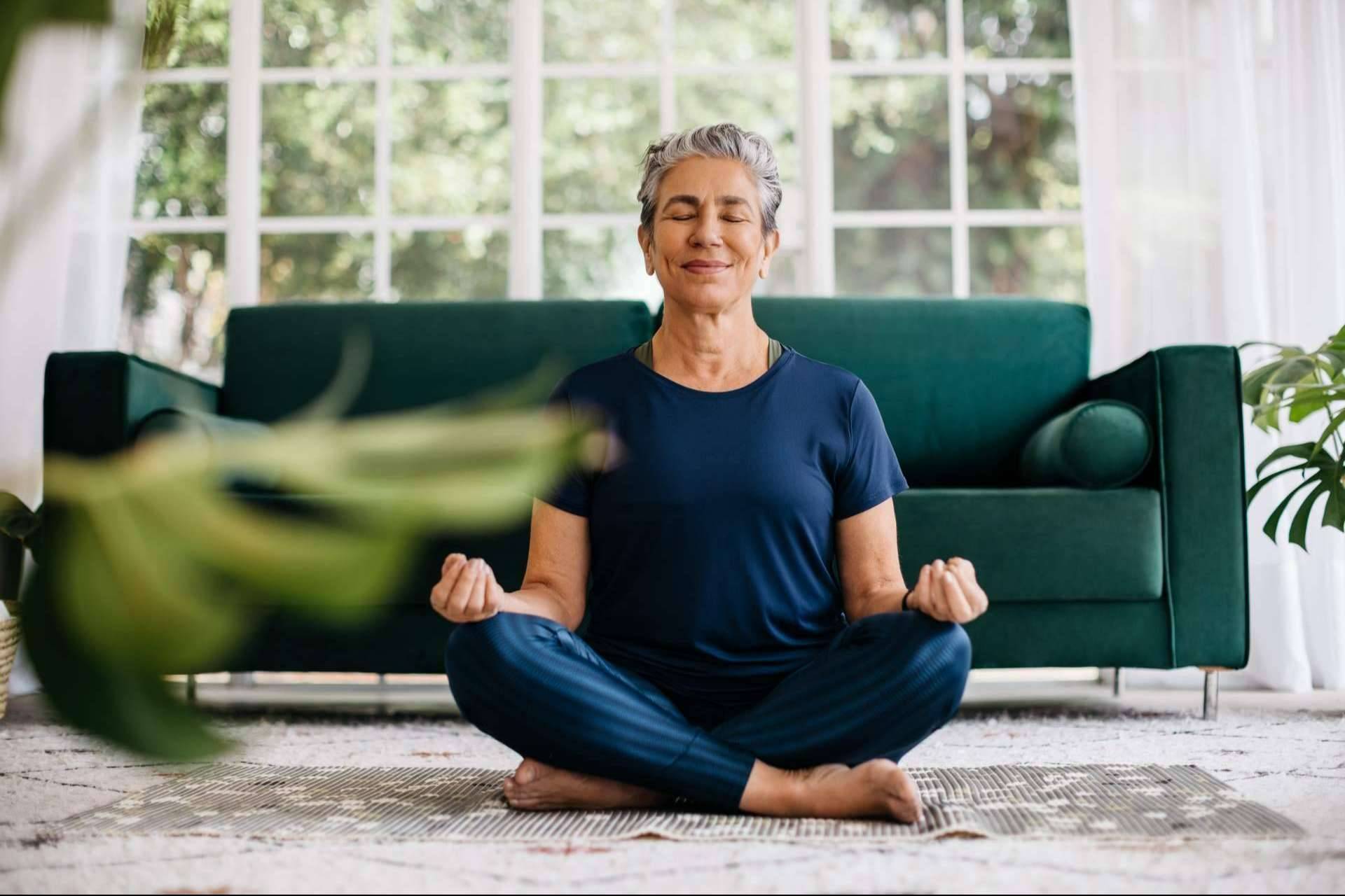 Practicar mindfulness, una forma de envejecer activamente