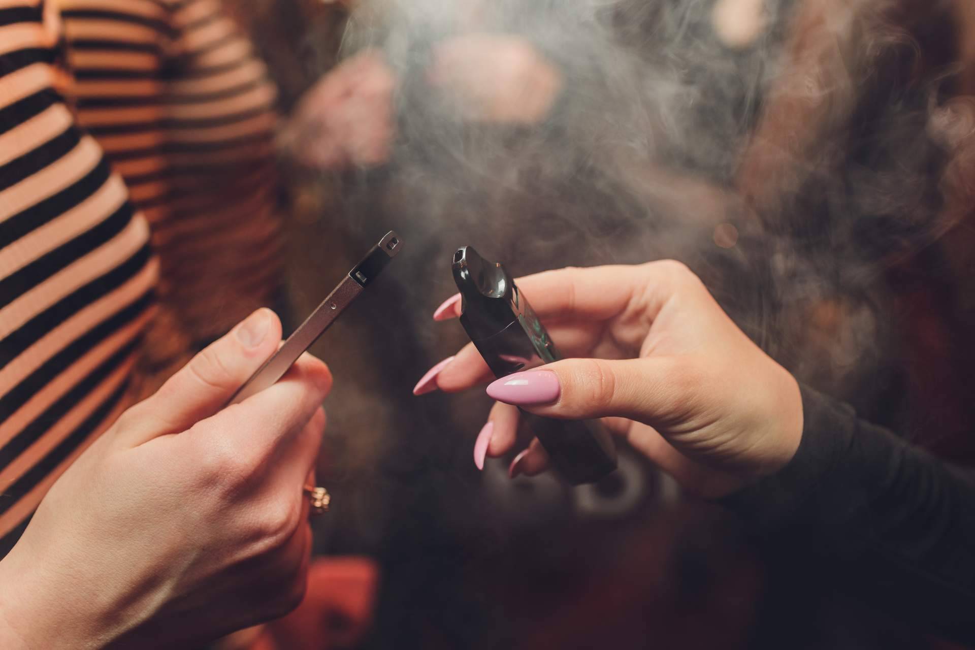 Las facilidades de los vapers desechables de VitalCigar