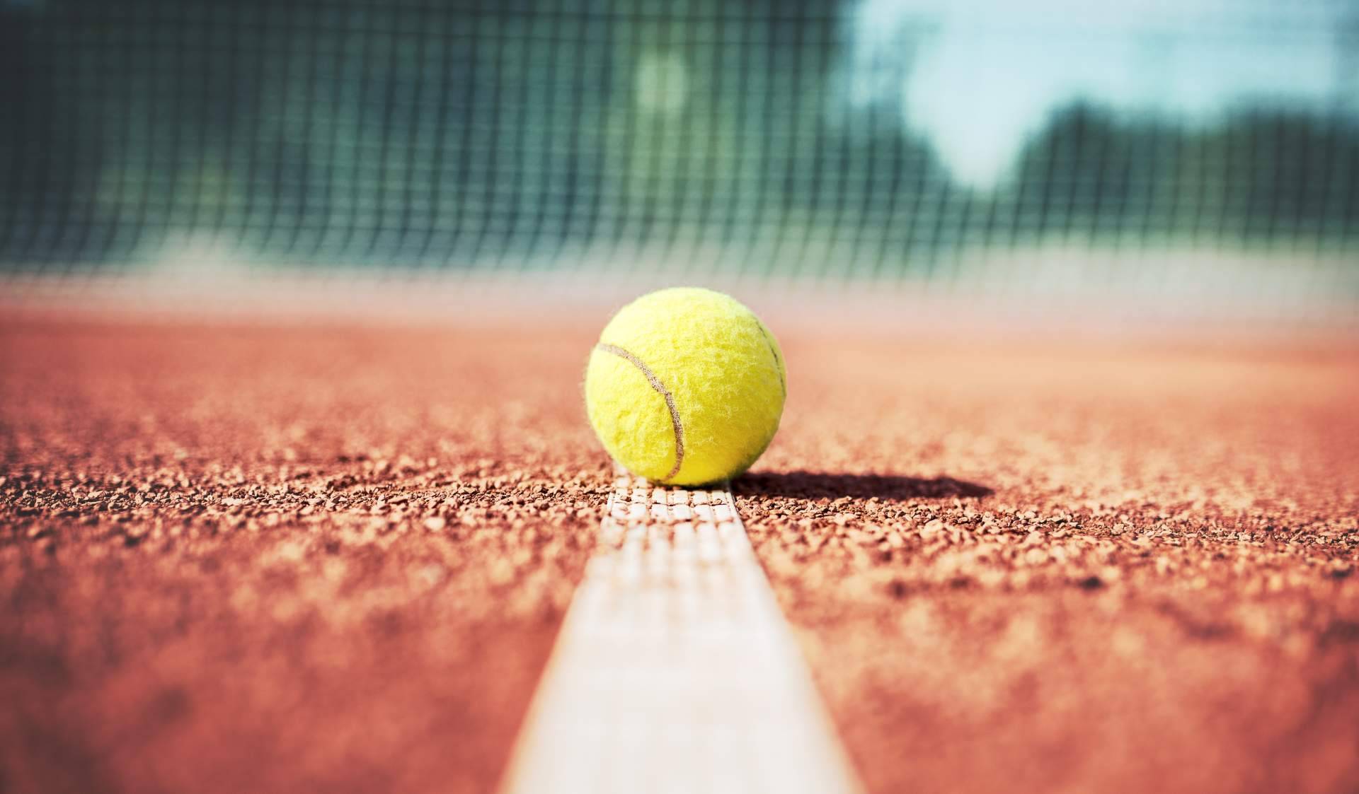 Tipsters del tenis; recomendaciones para apuestas exitosas en la raqueta