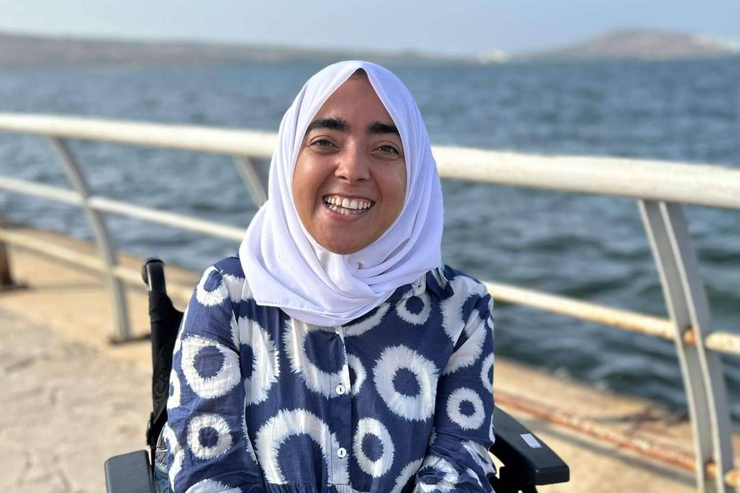 Hanan Riyani lleva a cabo sesiones de terapia holística y psicología