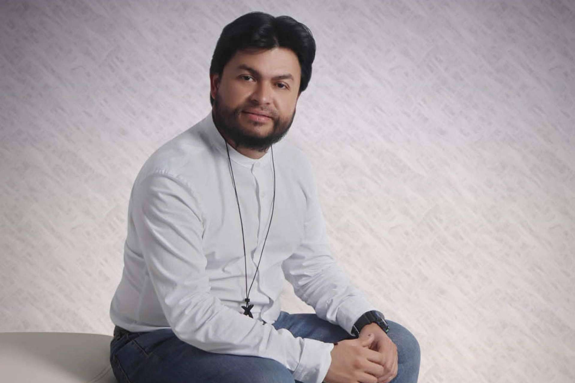 Camilo Cardozo, un referente internacional de ayuda espiritual para el desarrollo personal